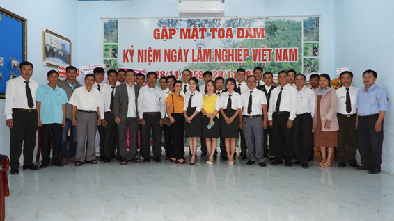 Công ty TNHH MTV Lâm nghiệp Chư Phả tọa đàm kỉ niệm 64 năm ngày lâm nghiệp Việt Nam 28/11